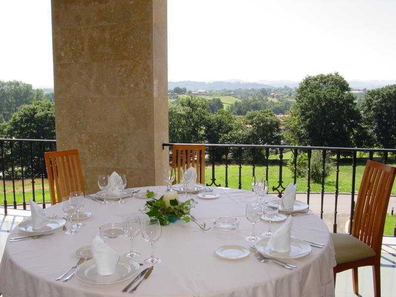 Hotel Cristina Noreña Esterno foto